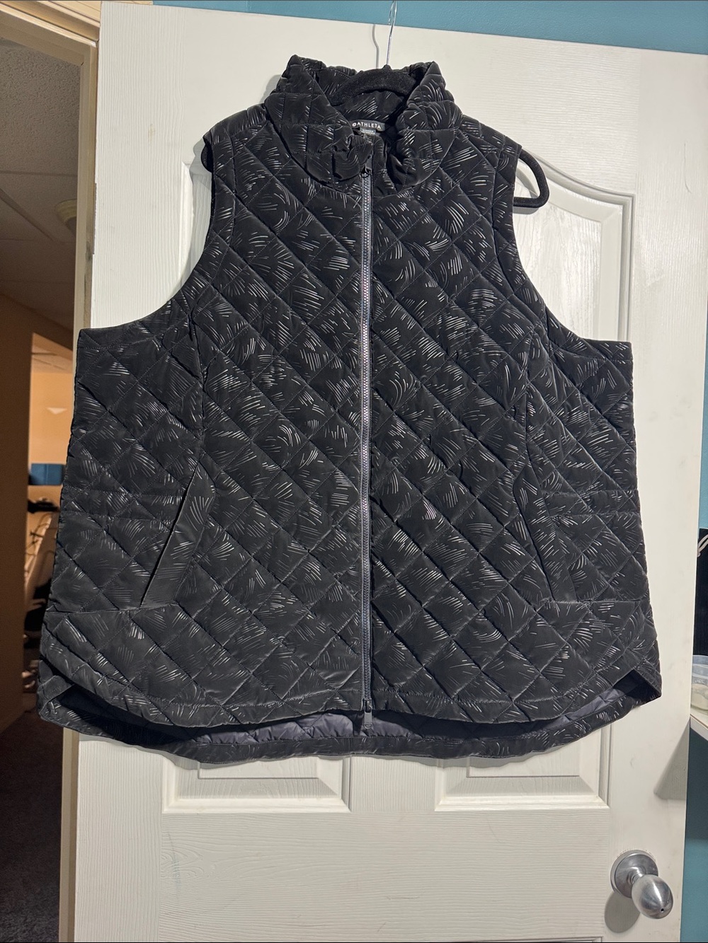 Athleta Whisper Featherless Lux Velvet Puffer Vest 3X Black Quilted Full Zip